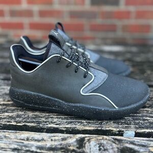 Nike Jordan Eclipse Holiday Black Metallic Silver Sz 7 (Youth) or 8.5 Women G2